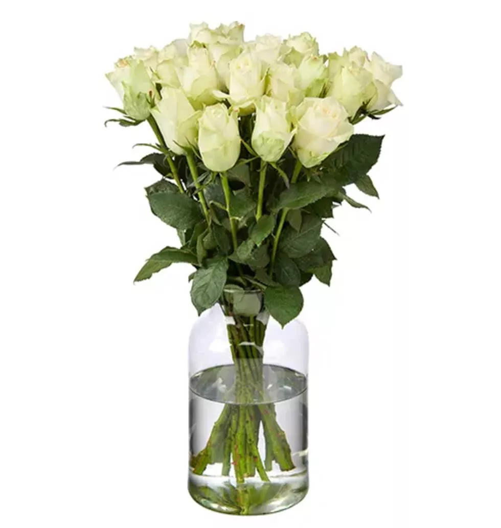 20 White Rose Arrangement